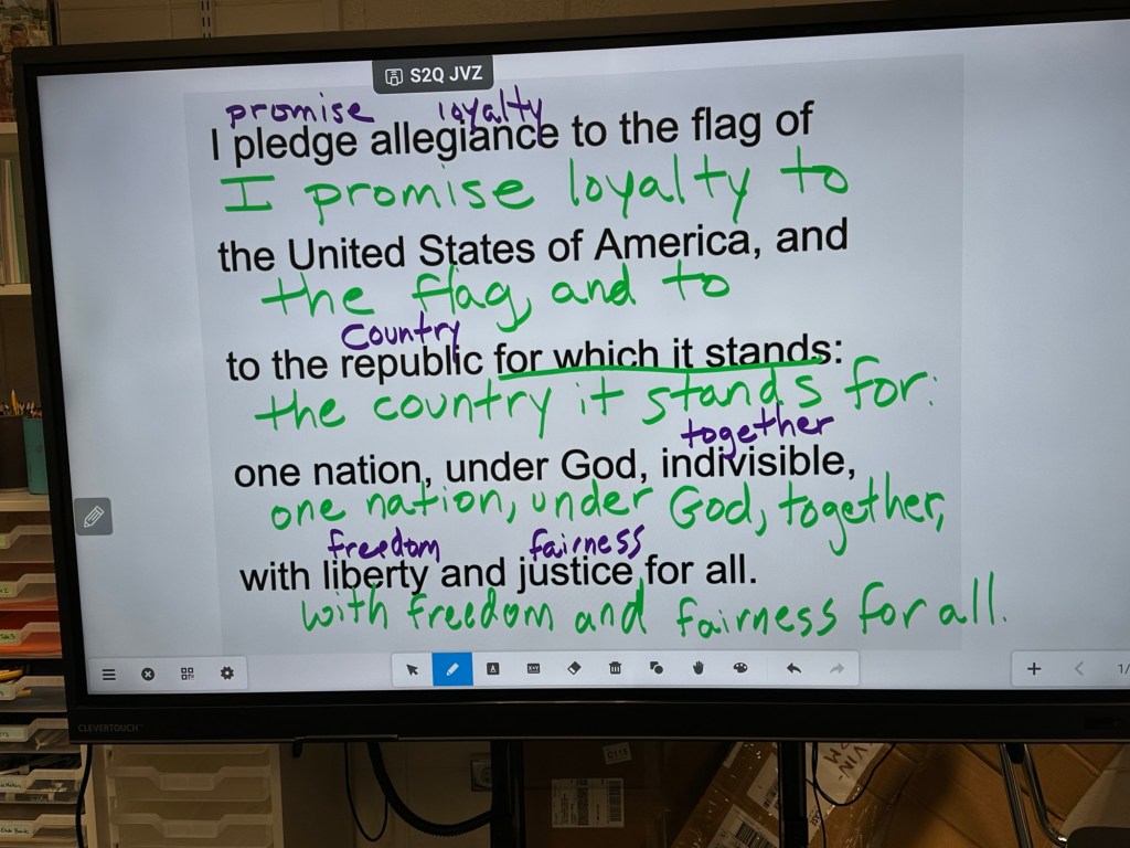 Text of the Pledge of Allegiance, original and simplified.